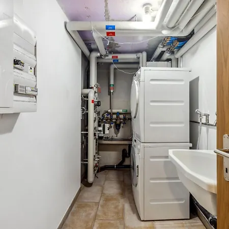 Racer's Retreat Apt-07 By Interhome Wengen